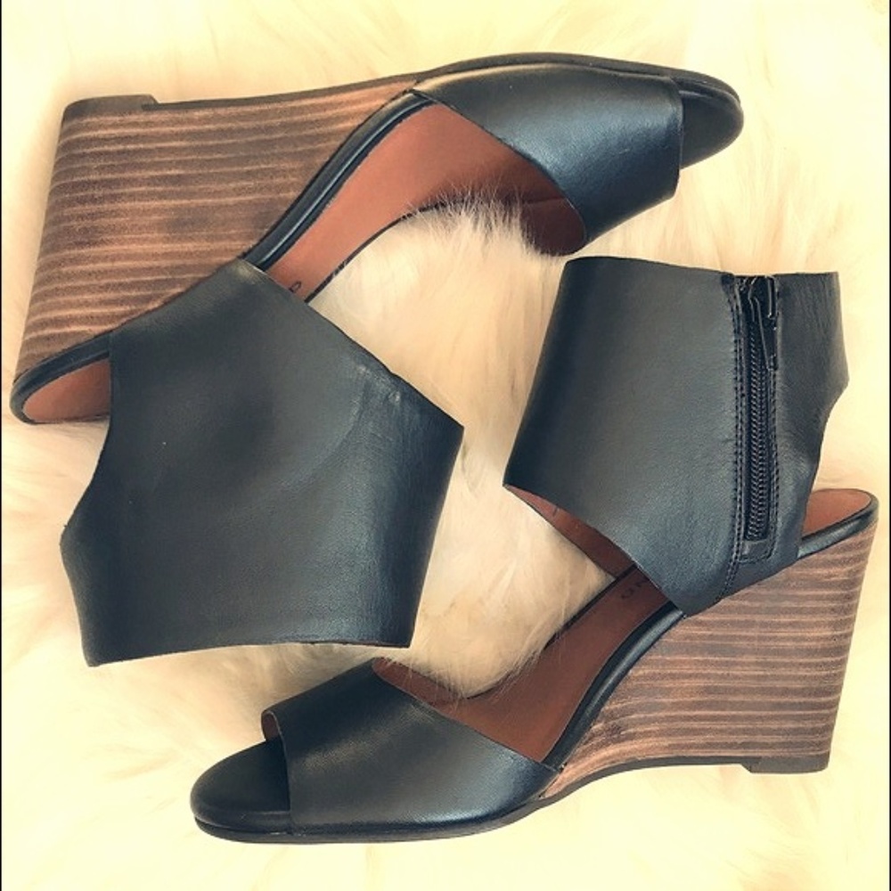 Lucky Brand Raisza Leather Wedge Sandals
